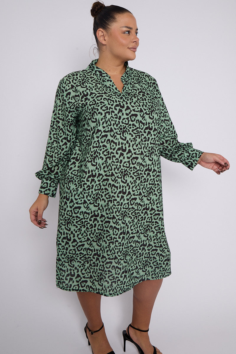 Luxury Eliana PLUS SIZE Green Animal Print Collar Style Dress With Pockets - Pinkpie